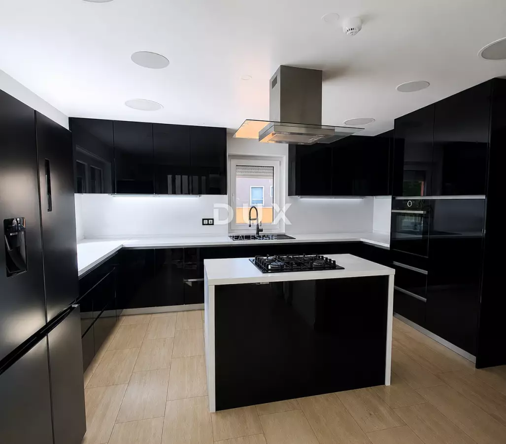 5-bedroom Villa In Remete, Croatia (675 M²)