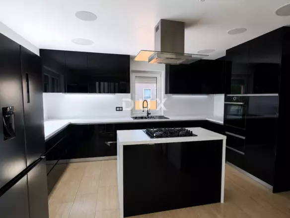 5-bedroom Villa In Remete, Croatia (675 M²)