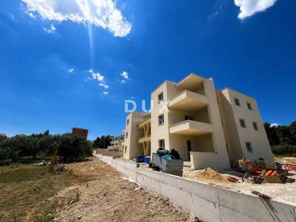 3-bedroom Apartment In Vodice, Croatia (88,35 M²)