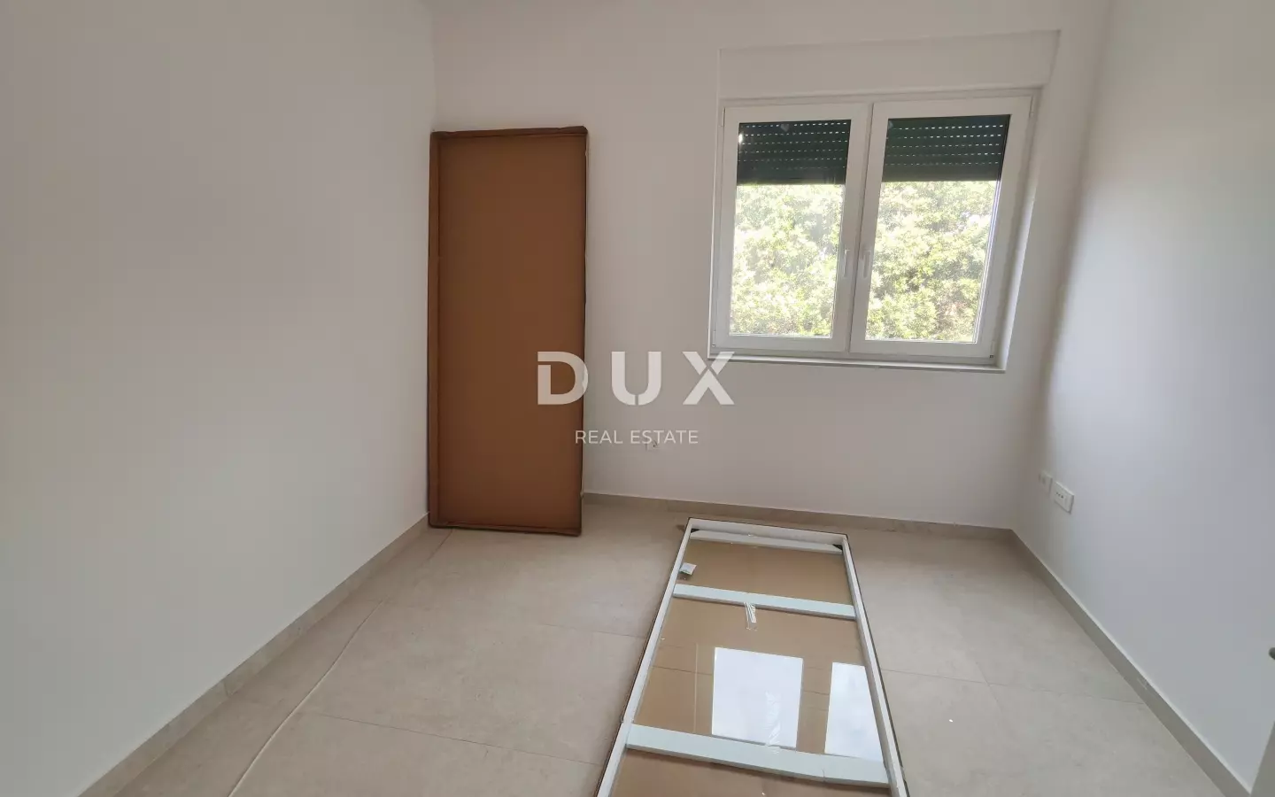 2-bedroom Apartment In Mandre, Croatia (80,57 M²)
