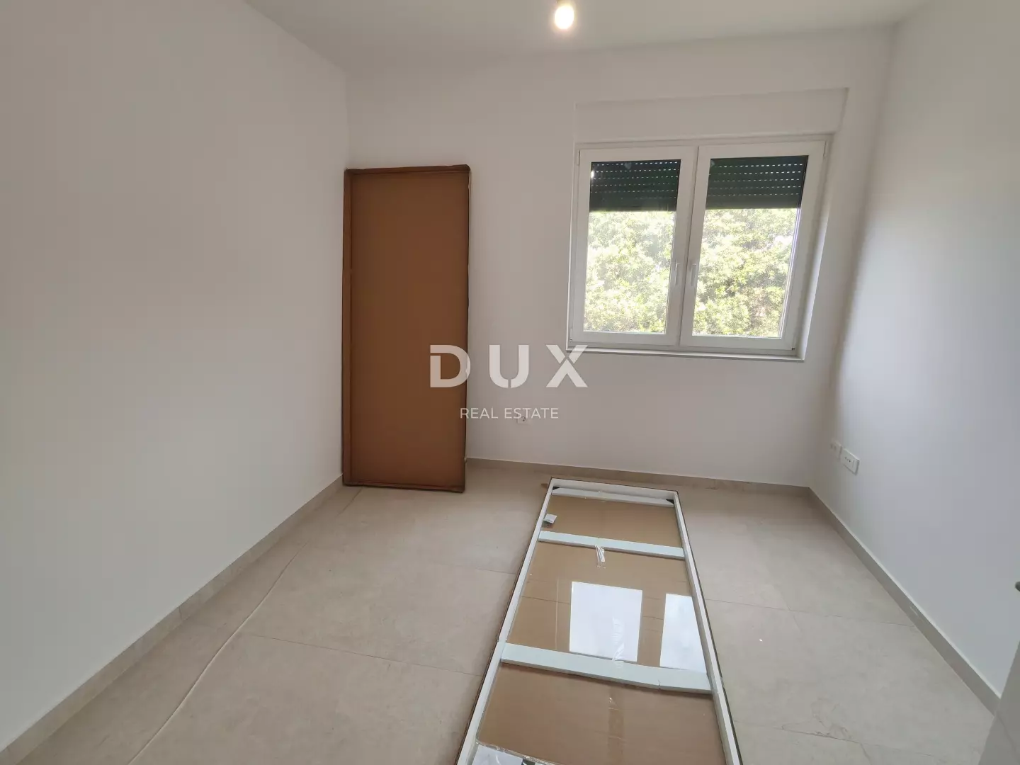 2-bedroom Apartment In Mandre, Croatia (80,57 M²)
