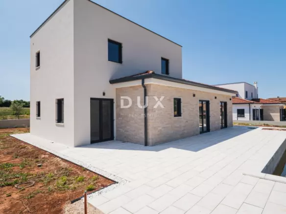 3-bedroom Detached House In Poreč, Croatia (153 M²)