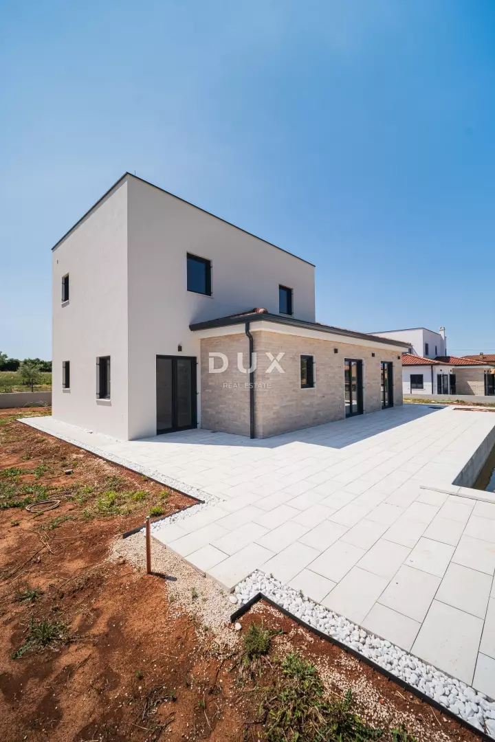 3-bedroom Detached House In Poreč, Croatia (153 M²)
