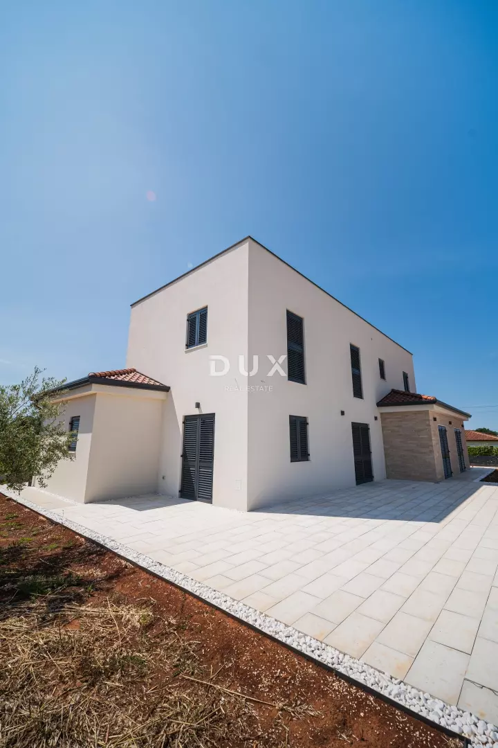 3-bedroom Detached House In Poreč, Croatia (153 M²)