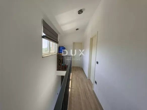 5-bedroom Villa In Kaštelir, Croatia (360 M²)