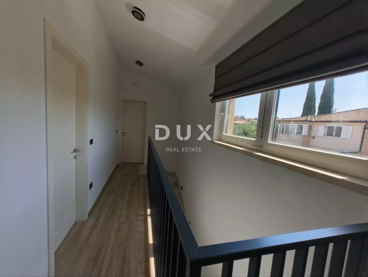 5-bedroom Villa In Kaštelir, Croatia (360 M²)