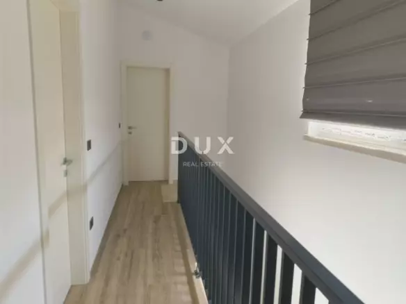 5-bedroom Villa In Kaštelir, Croatia (360 M²)