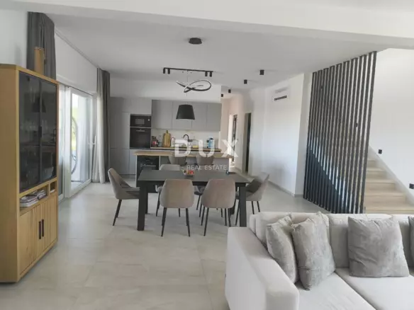 5-bedroom Villa In Kaštelir, Croatia (360 M²)