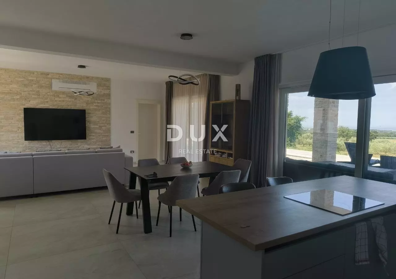 5-bedroom Villa In Kaštelir, Croatia (360 M²)