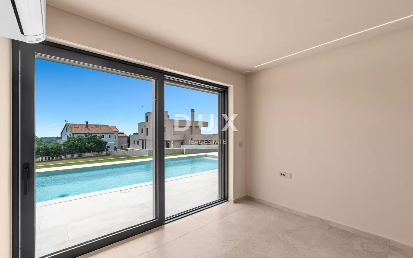 4-bedroom Detached House In Poreč, Croatia (251 M²)