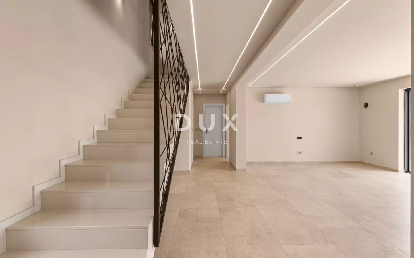 4-bedroom Detached House In Poreč, Croatia (251 M²)