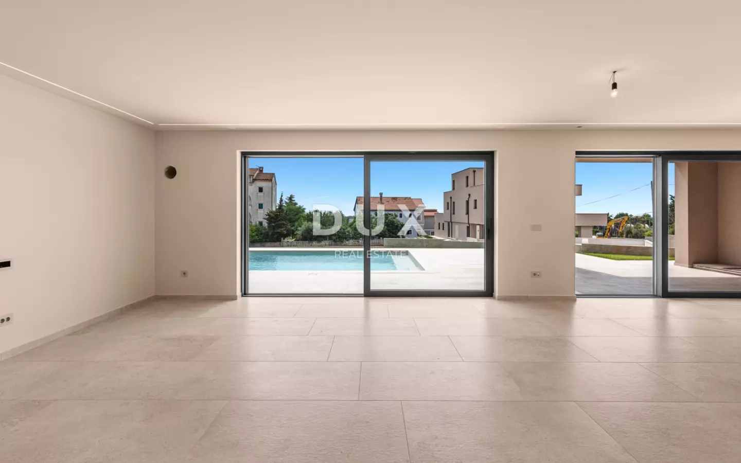 4-bedroom Detached House In Poreč, Croatia (251 M²)
