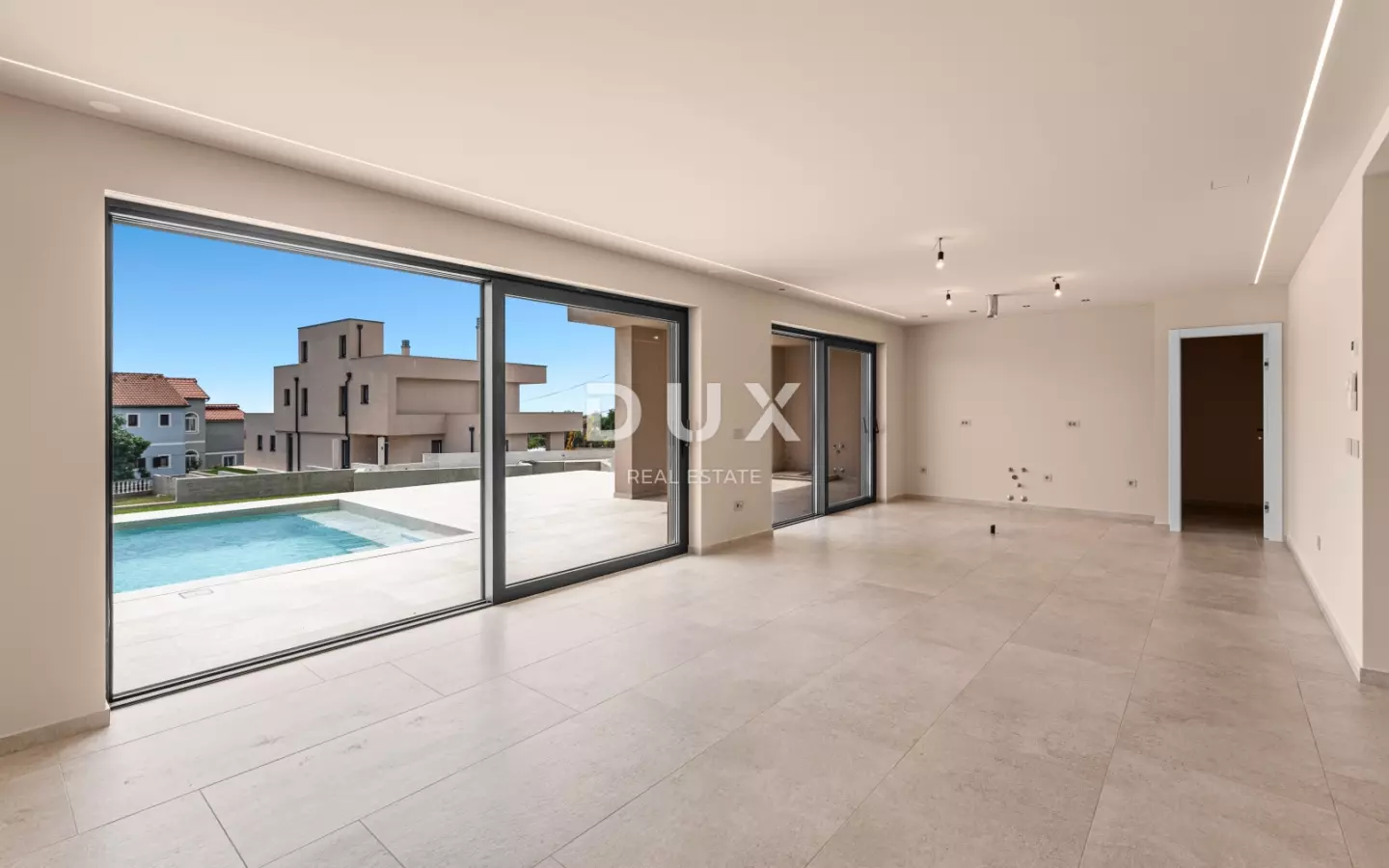 4-bedroom Detached House In Poreč, Croatia (251 M²)
