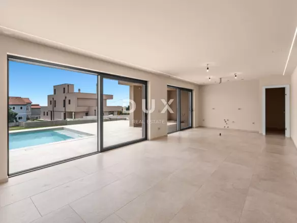 4-bedroom Detached House In Poreč, Croatia (251 M²)