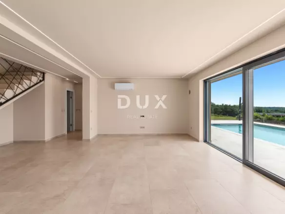 4-bedroom Detached House In Poreč, Croatia (251 M²)