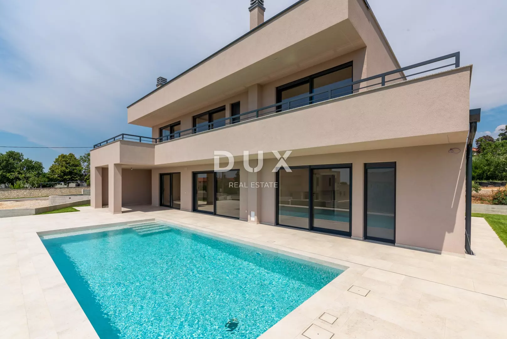4-bedroom Detached House In Poreč, Croatia (251 M²)