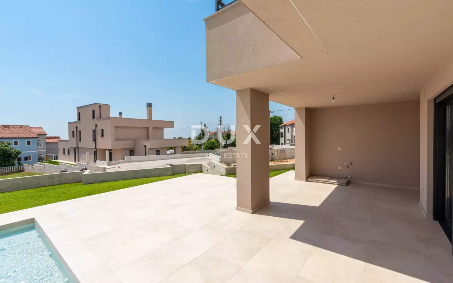 4-bedroom Detached House In Poreč, Croatia (251 M²)