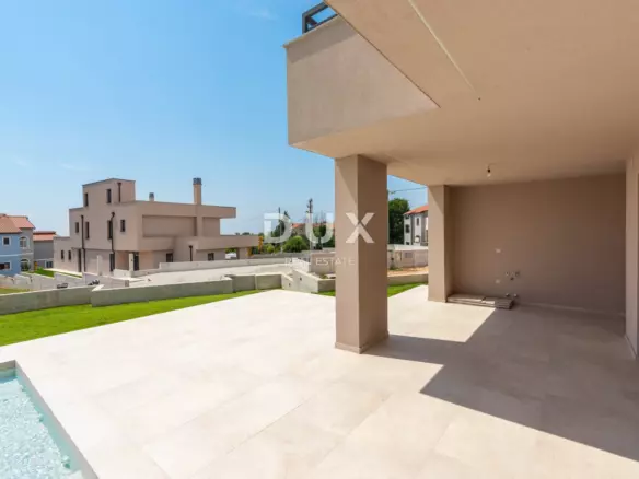 4-bedroom Detached House In Poreč, Croatia (251 M²)
