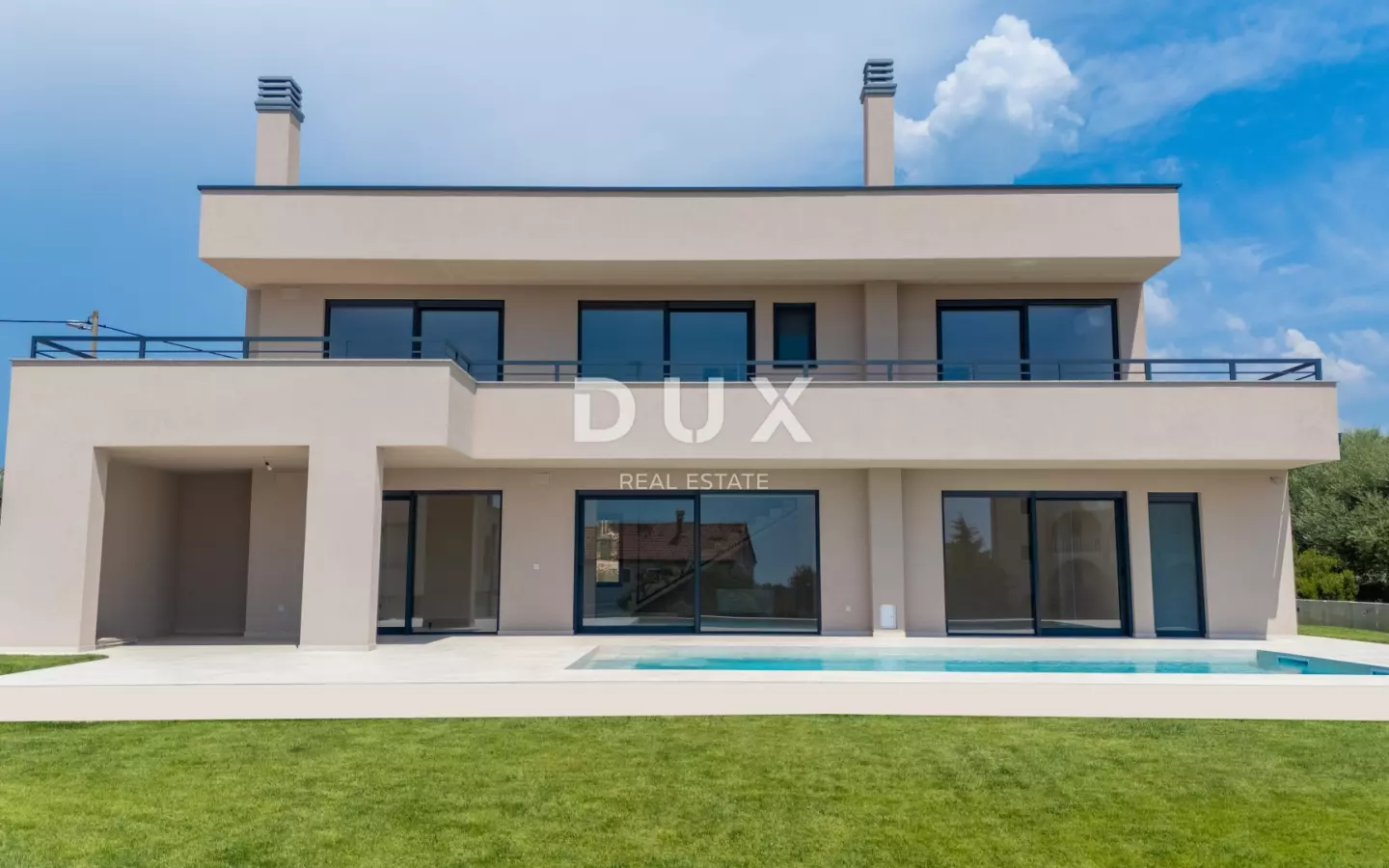 4-bedroom Detached House In Poreč, Croatia (251 M²)
