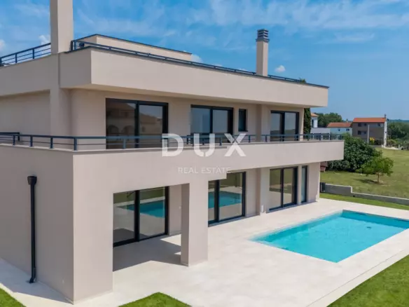 4-bedroom Detached House In Poreč, Croatia (251 M²)