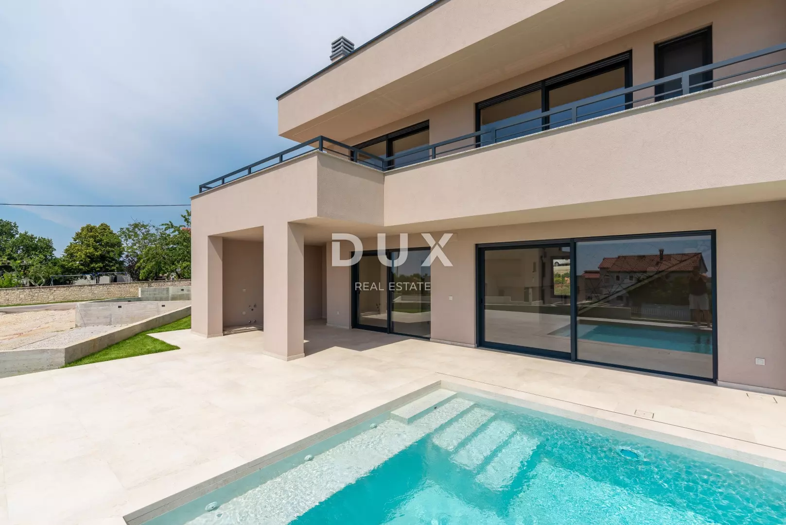 4-bedroom Detached House In Poreč, Croatia (251 M²)