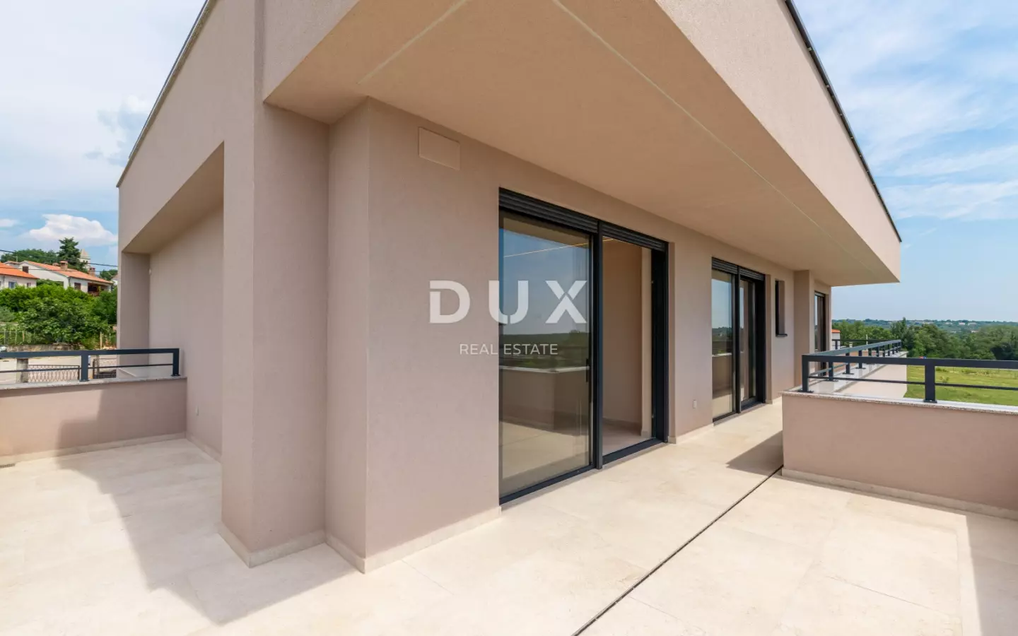 4-bedroom Detached House In Poreč, Croatia (251 M²)