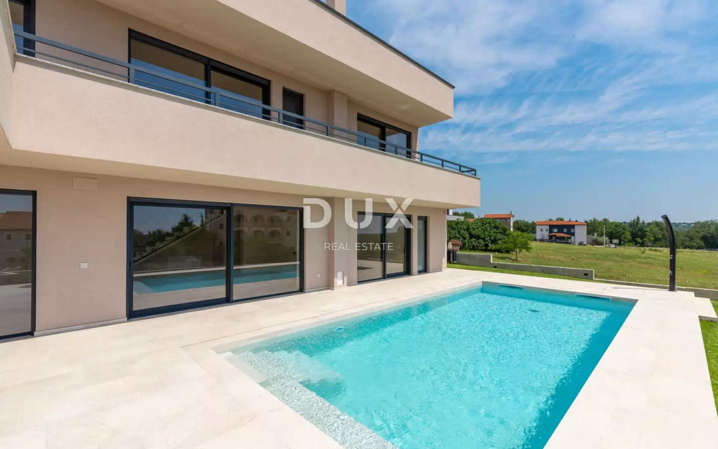 4-bedroom Detached House In Poreč, Croatia (251 M²)