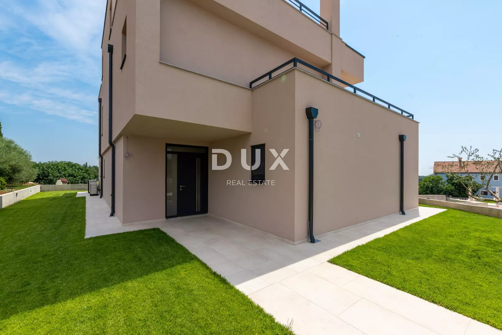 4-bedroom Detached House In Poreč, Croatia (251 M²)