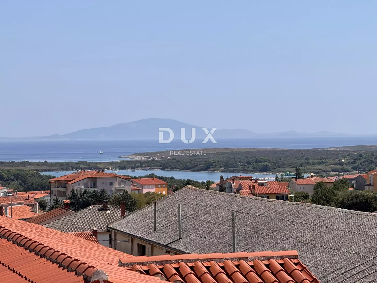 2-bedroom Apartment In Ližnjan, Croatia (115 M²)
