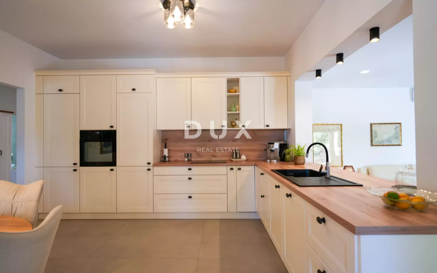 4-bedroom Villa In Sveti Petar U Šumi, Croatia (280 M²)