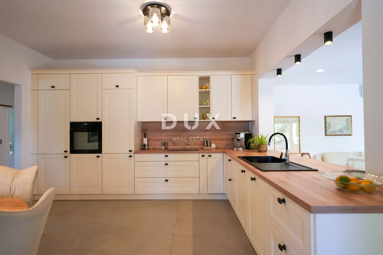 4-bedroom Villa In Sveti Petar U Šumi, Croatia (280 M²)