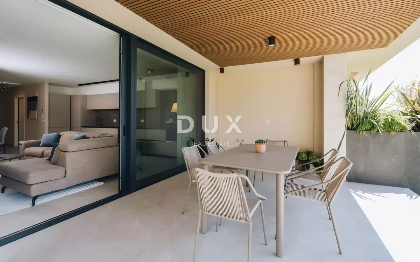3-bedroom Apartment In Novigrad, Croatia (138,46 M²)
