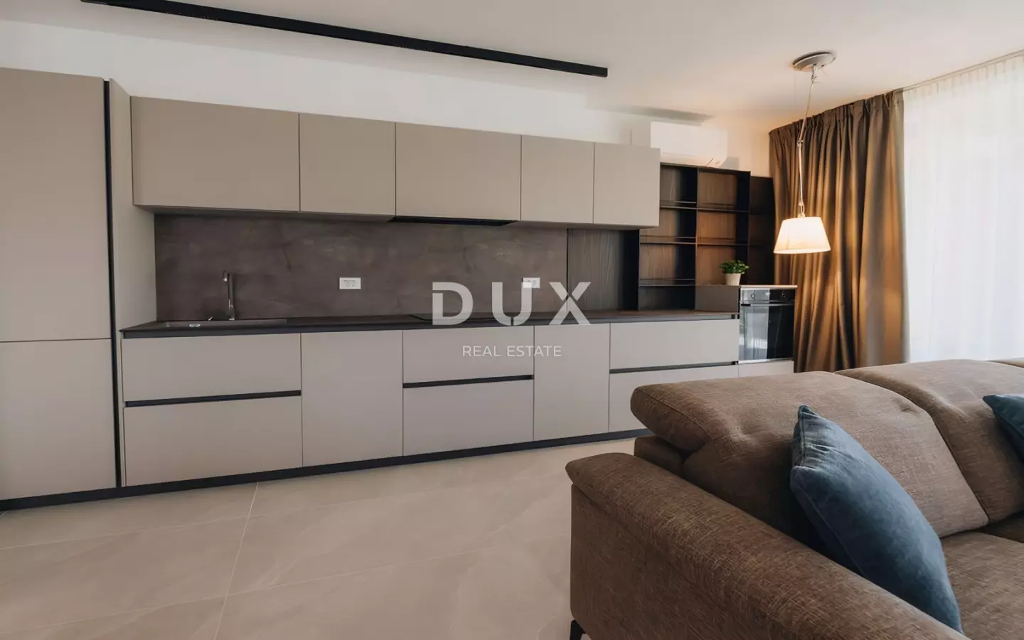3-bedroom Apartment In Novigrad, Croatia (138,46 M²)