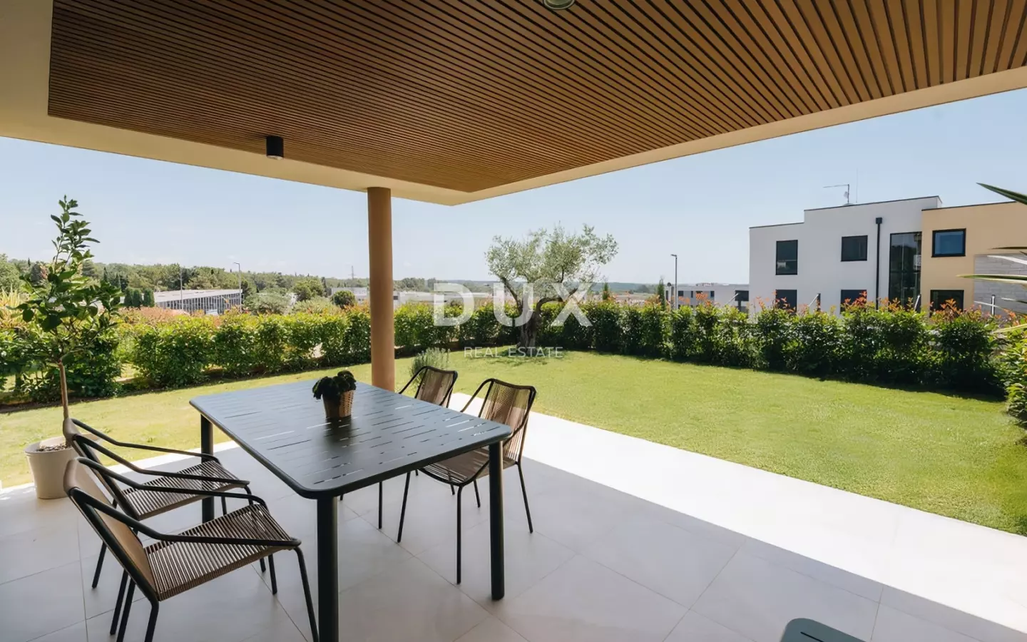 2-bedroom Apartment In Novigrad, Croatia (115,93 M²)