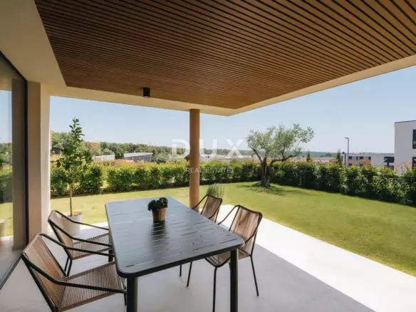 2-bedroom Apartment In Novigrad, Croatia (115,93 M²)