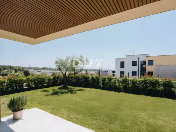 2-bedroom Apartment In Novigrad, Croatia (115,93 M²)