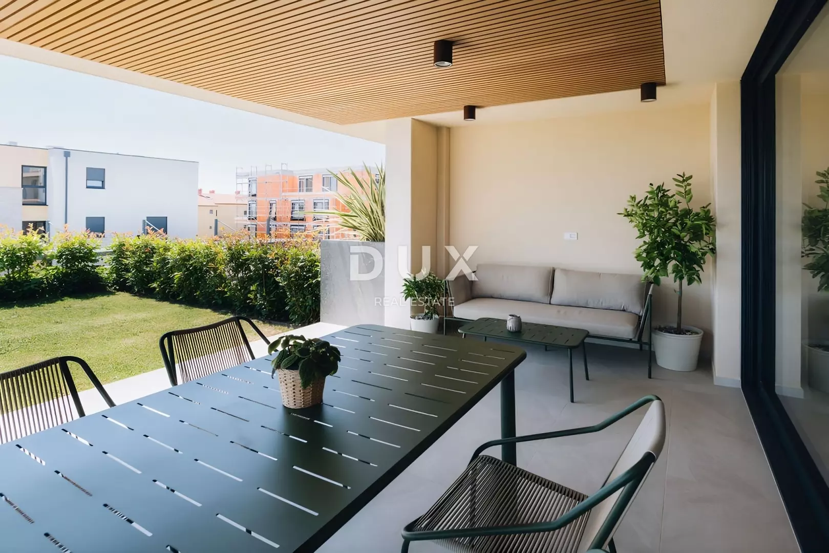 2-bedroom Apartment In Novigrad, Croatia (115,93 M²)