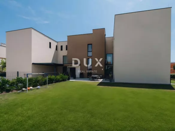 2-bedroom Apartment In Novigrad, Croatia (115,93 M²)