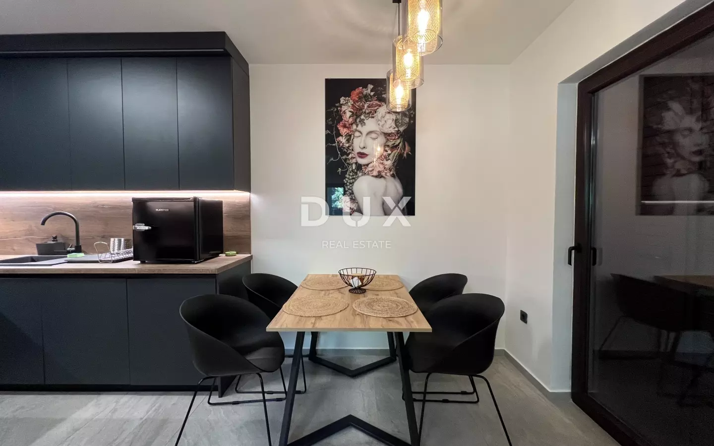 2-bedroom Apartment In Lovran, Croatia (72 M²)