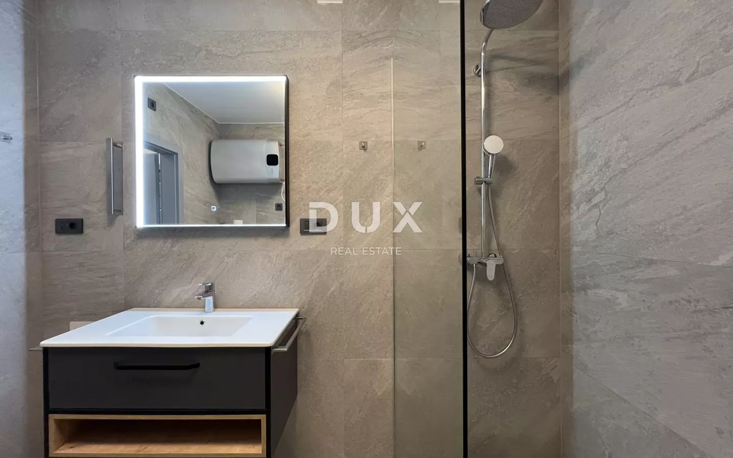 2-bedroom Apartment In Lovran, Croatia (72 M²)