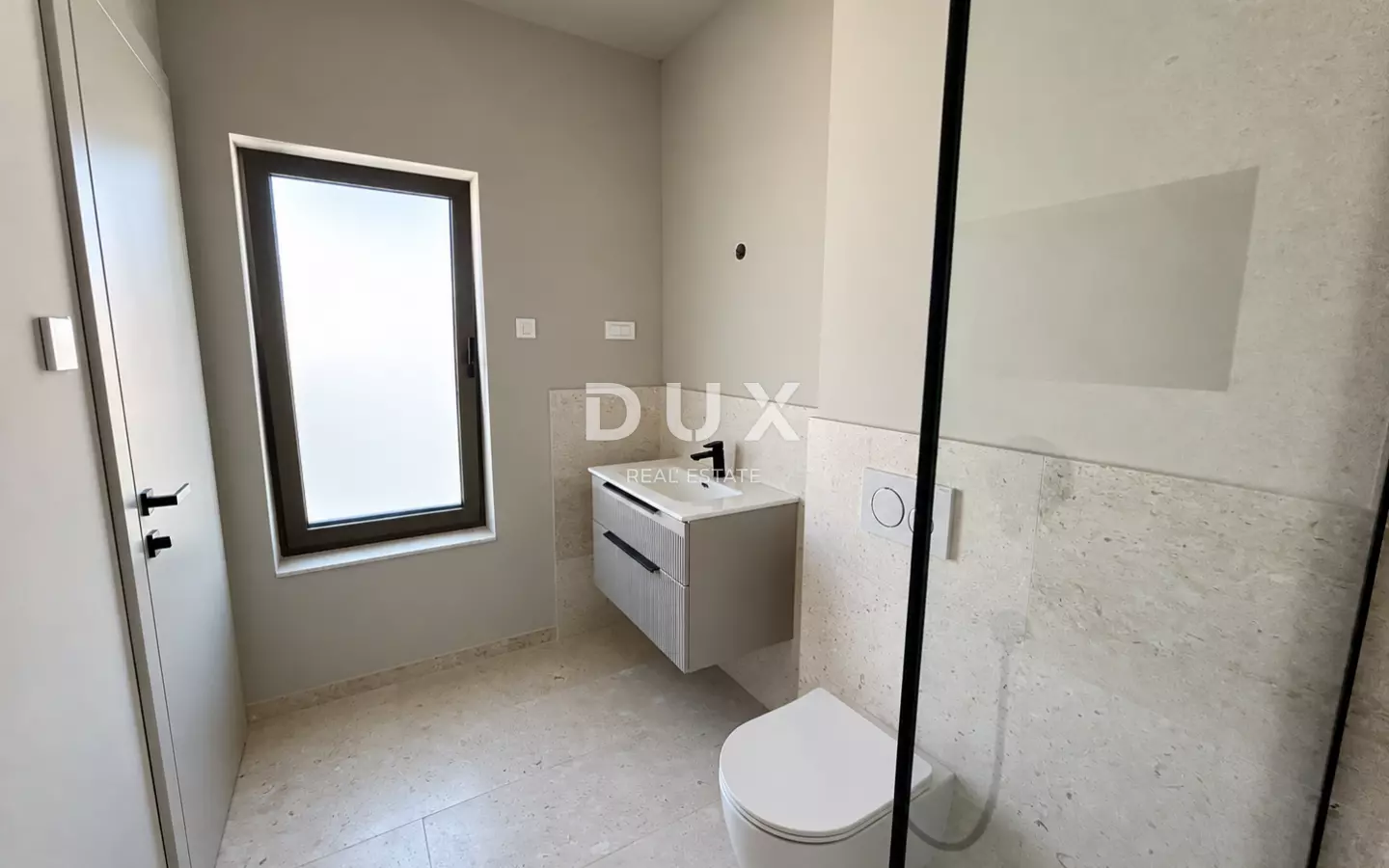 3-bedroom Apartment In Vodice, Croatia (125,48 M²)