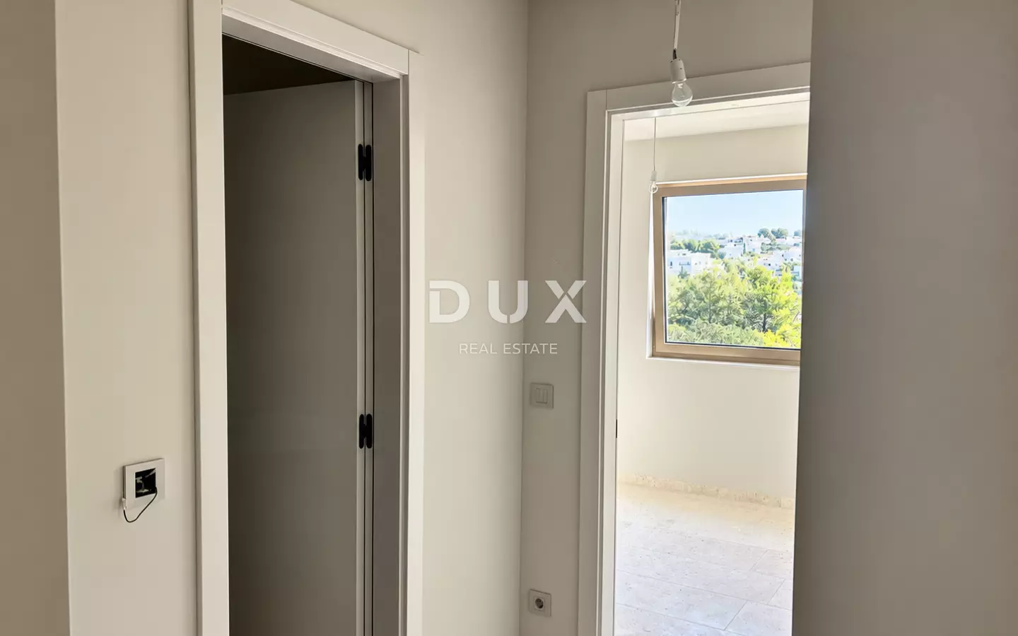 3-bedroom Apartment In Tribunj, Croatia (100,51 M²)