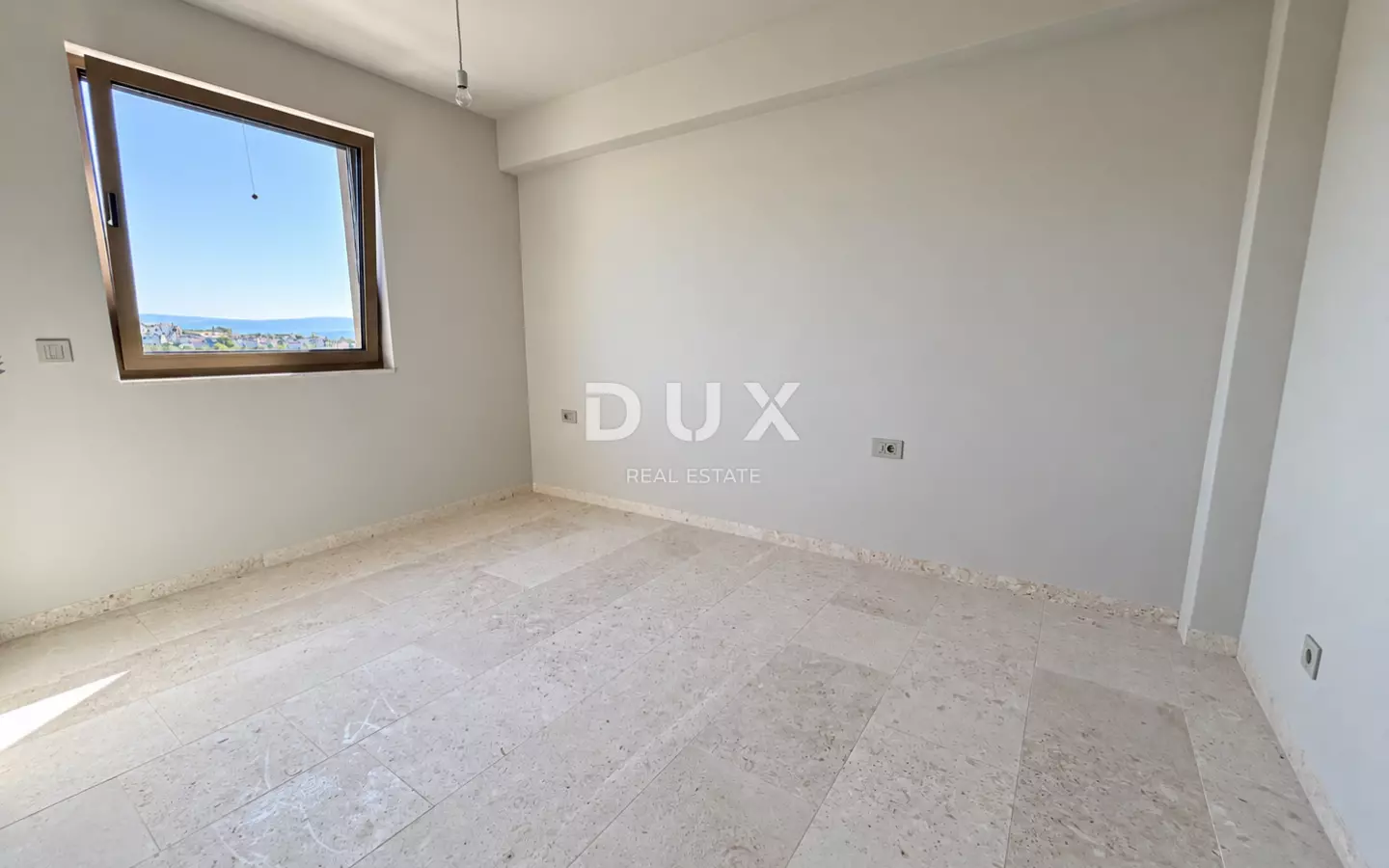 3-bedroom Apartment In Tribunj, Croatia (100,51 M²)