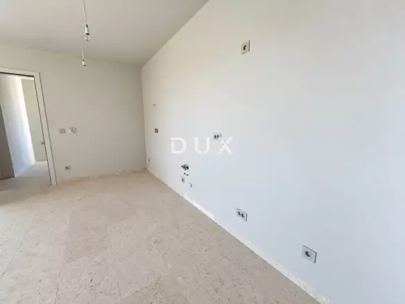 3-bedroom Apartment In Tribunj, Croatia (100,51 M²)