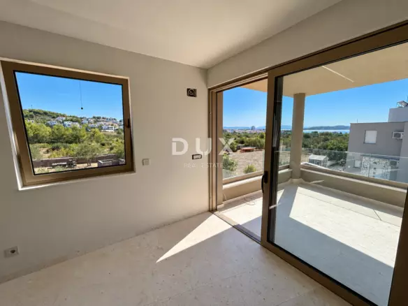 3-bedroom Apartment In Tribunj, Croatia (100,51 M²)