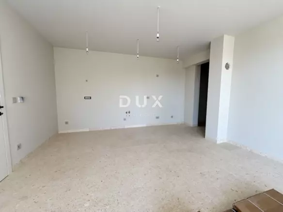 3-bedroom Apartment In Tribunj, Croatia (100,51 M²)
