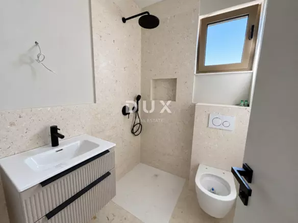 3-bedroom Apartment In Tribunj, Croatia (100,51 M²)
