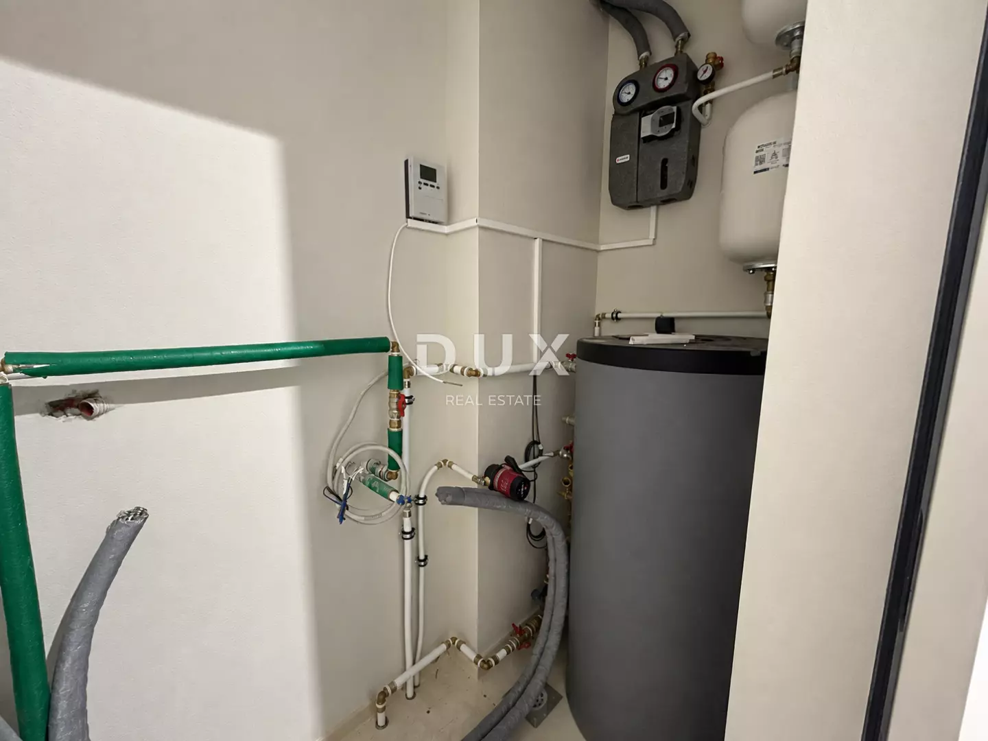 1790149327_chatgpt-image-sep-21-2026-02_33_07-pm-83cbdc 2-bedroom Apartment In Tribunj, Croatia (78,7 M²)