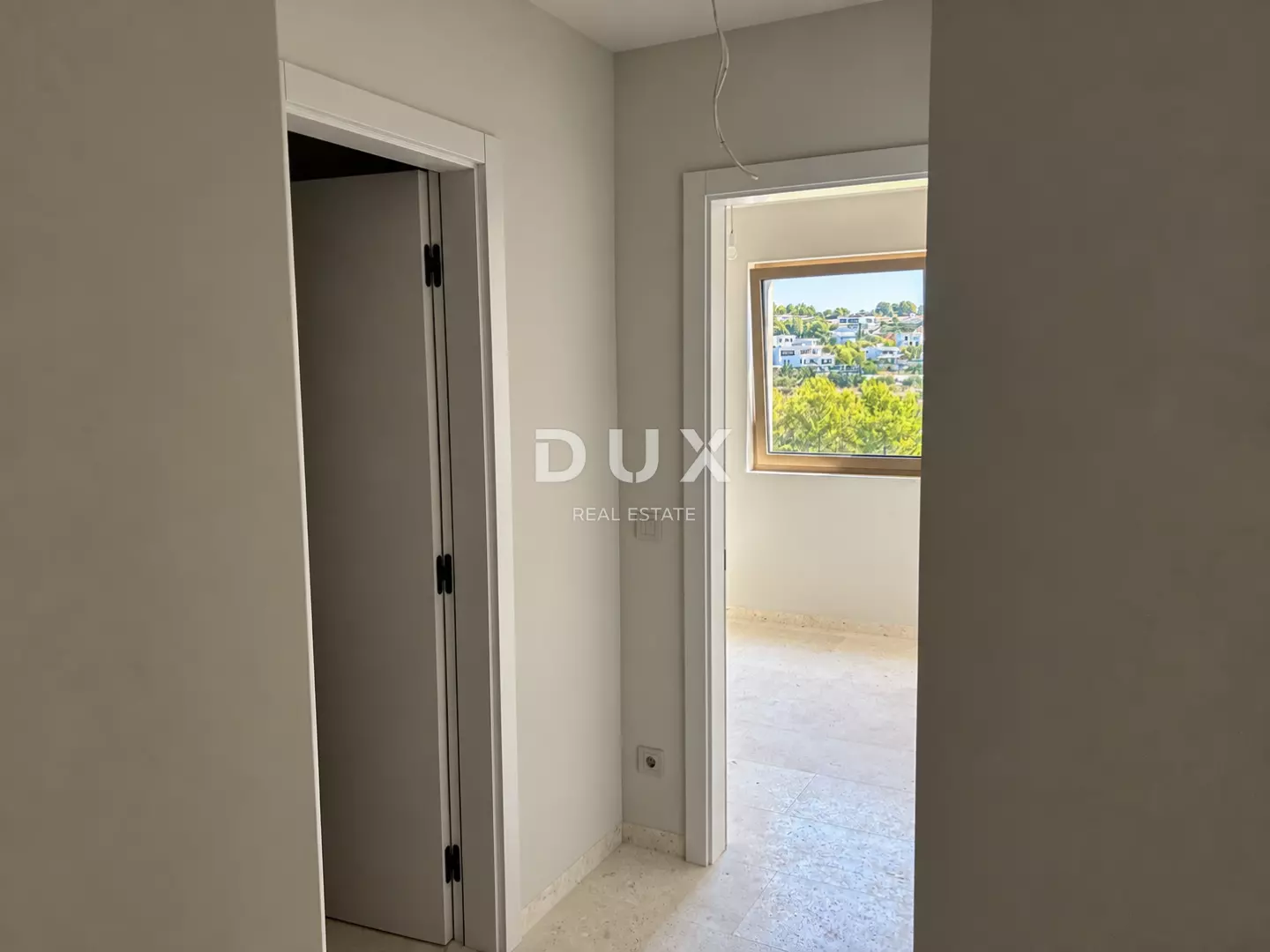 3-bedroom Apartment In Tribunj, Croatia (100,51 M²)