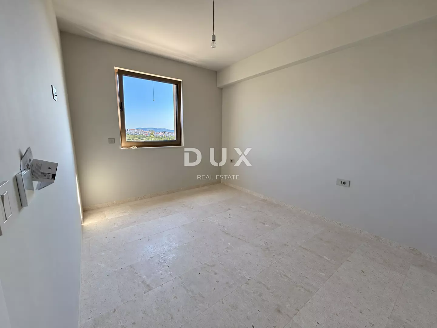 3-bedroom Apartment In Tribunj, Croatia (100,51 M²)